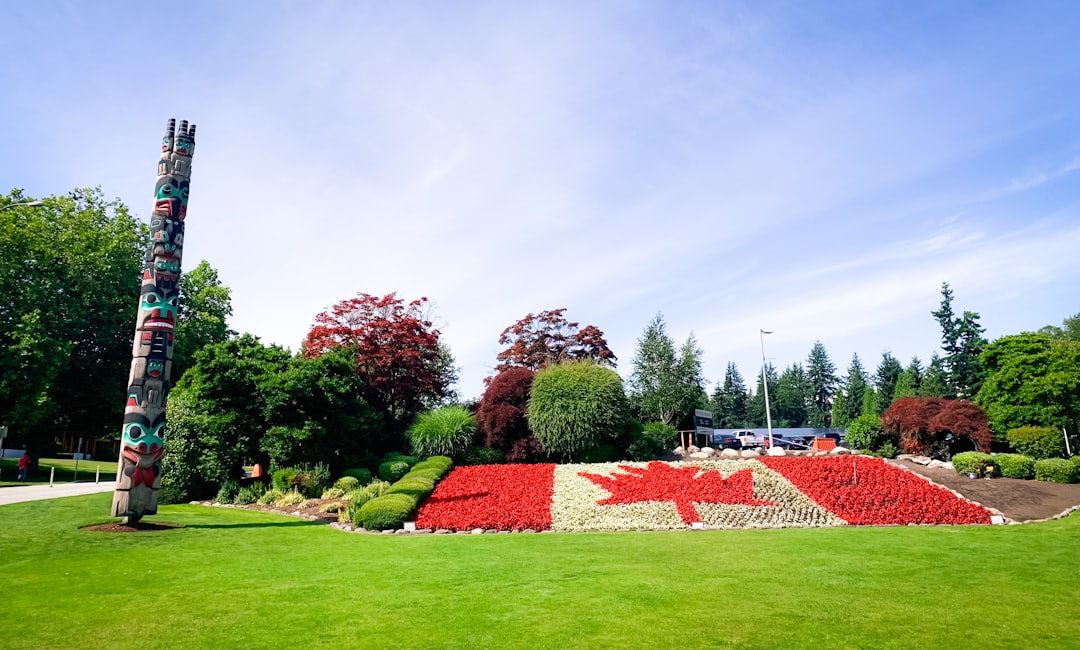 green topiary nhewi sgpqc Surrey Local